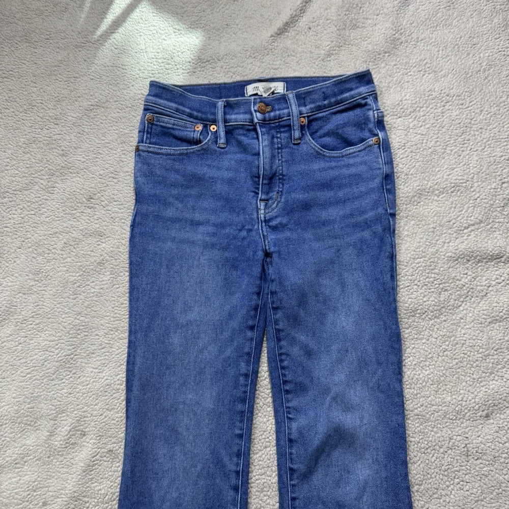 Madewell Jeans Womens 26 Blue Denim Cali Demi-Boot Bootcut Mid Rise Meas 25x24.5 - Picture 2 of 15